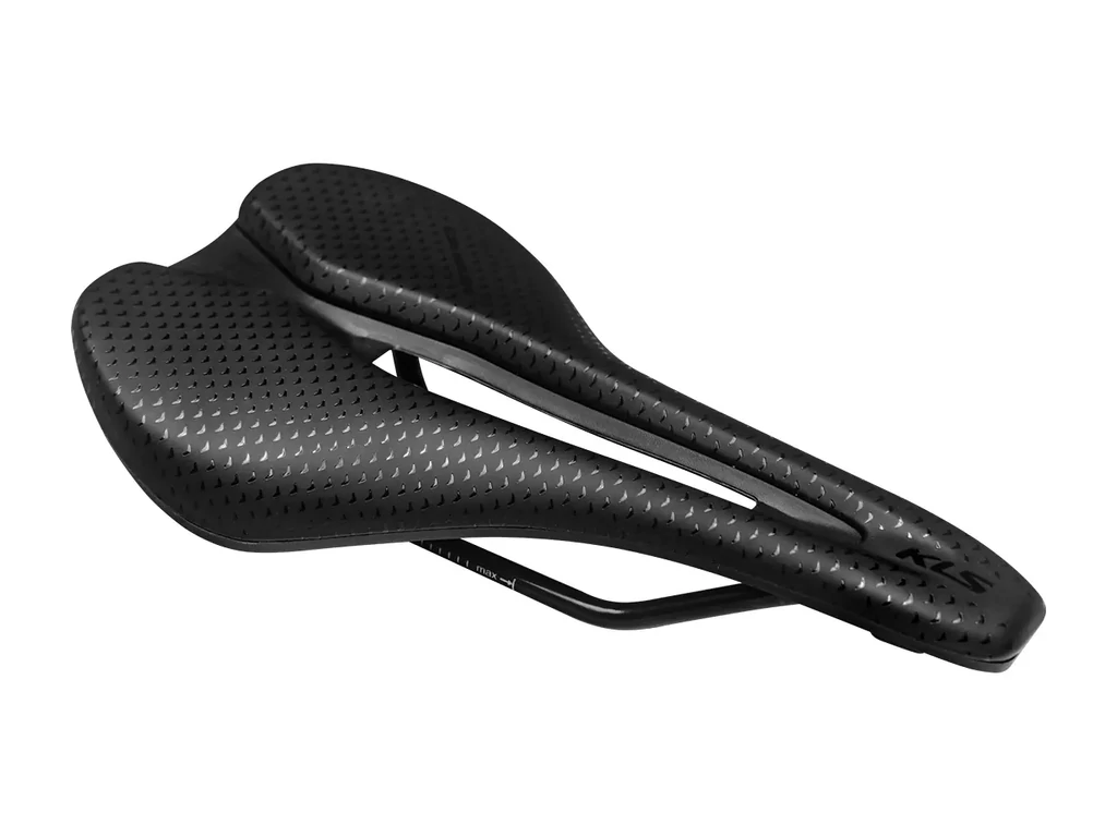 KLS Avenger Race sportnyereg anatómai kivágással - Black