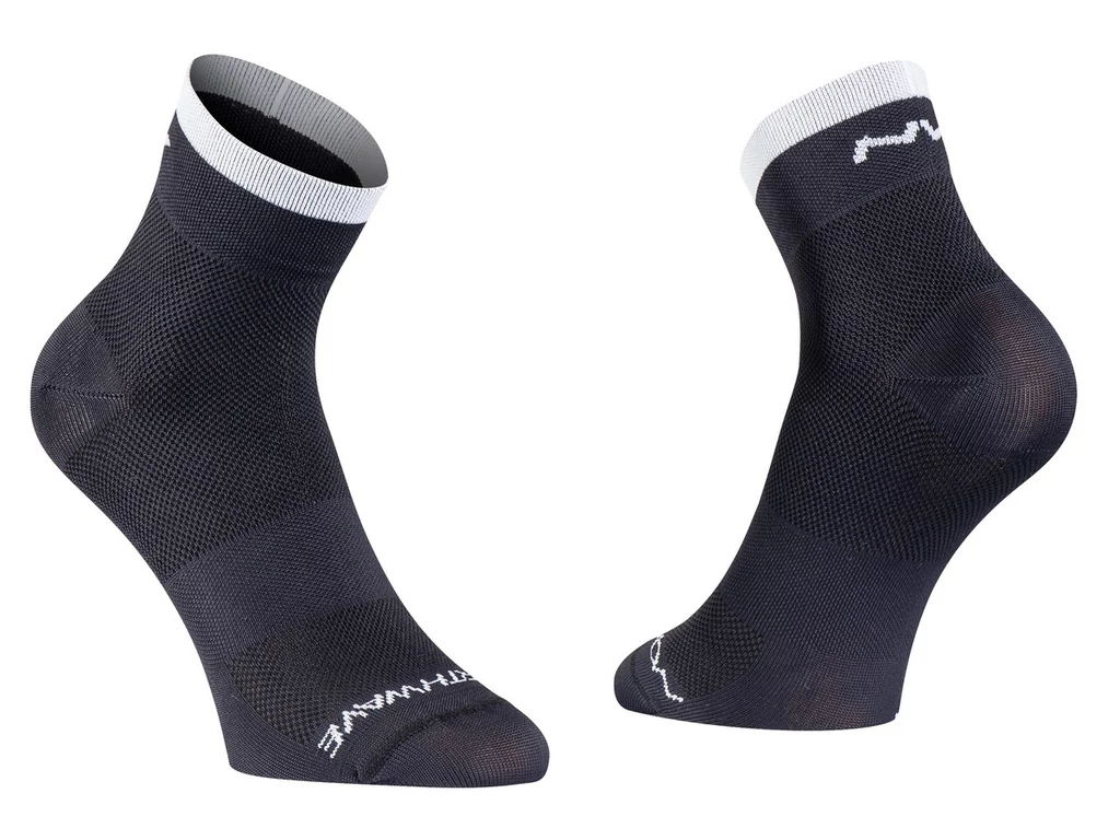 NORTHWAVE Origin sportzokni - fekete/fehér