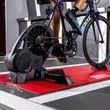 Kép 2/3 - ELITE Direto XR interaktív edzőgörgő - 2300W - 24% emelkedő szimuláció