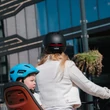 Kép 7/7 - LYNX Citylight városi kerékpáros sisak első-hátsó USB világítással - uniszex - fekete