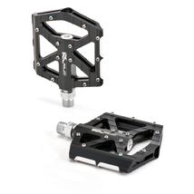 XLC PD-M12 MTB/Trekking Flat platform pedál, Color Edition, alu, fekete/ezüst